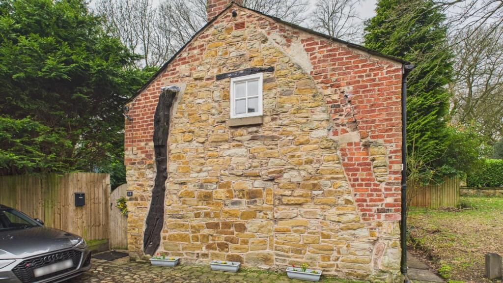 Additional image 17 of Firwood Fold, Bolton