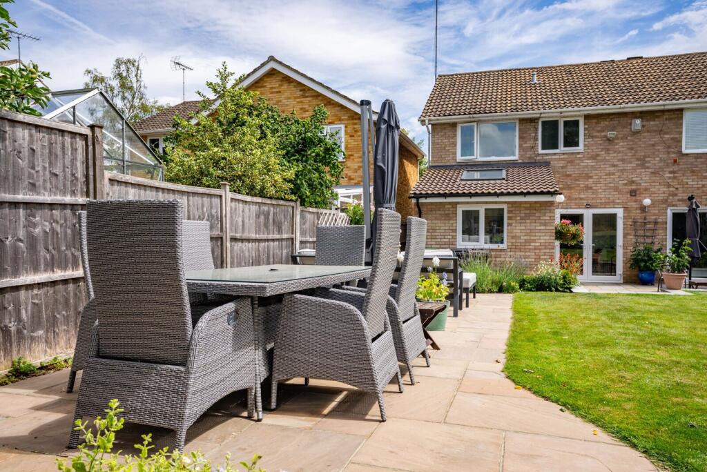 Additional image 19 of Saberton Close, Redbourn, St. Albans, Hertfordshire, AL3