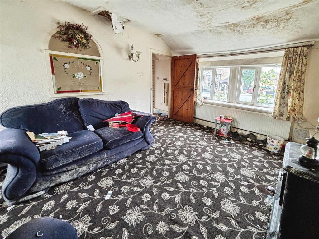 Additional image 4 of Hollingwood Lane, Great Horton, Bradford, BD7 4AL