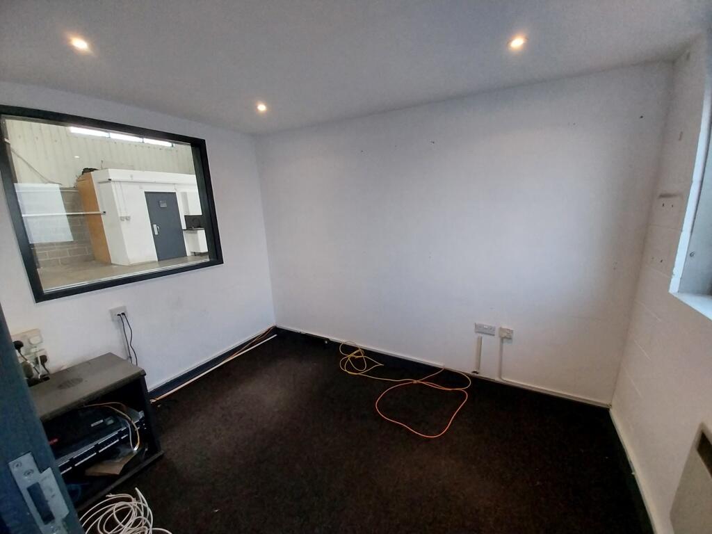 Additional image 6 of Elm Business Units, Unit 2, Chartwell Road, Lancing Business Park, Lancing BN15 8FD
