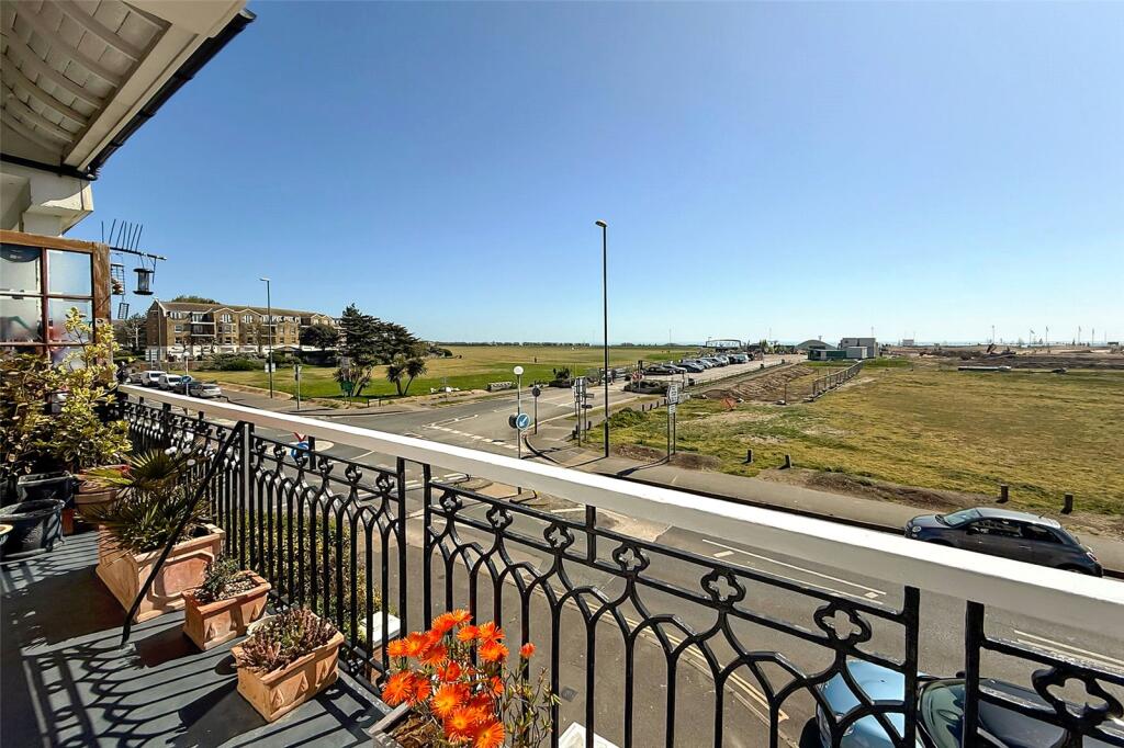 Additional image 4 of South Terrace, Littlehampton, West Sussex