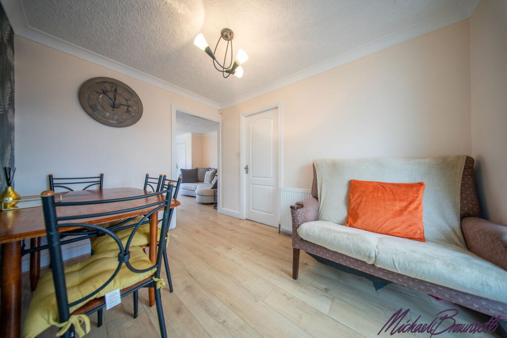 Additional image 7 of Farfield Avenue, Bradford, BD6 2EB