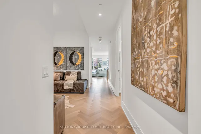 Additional image 8 of 455 Wellington St Unit 711