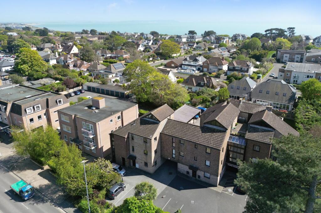 Additional image 11 of 237 Lymington Road, Highcliffe, Dorset. BH23 5EB
