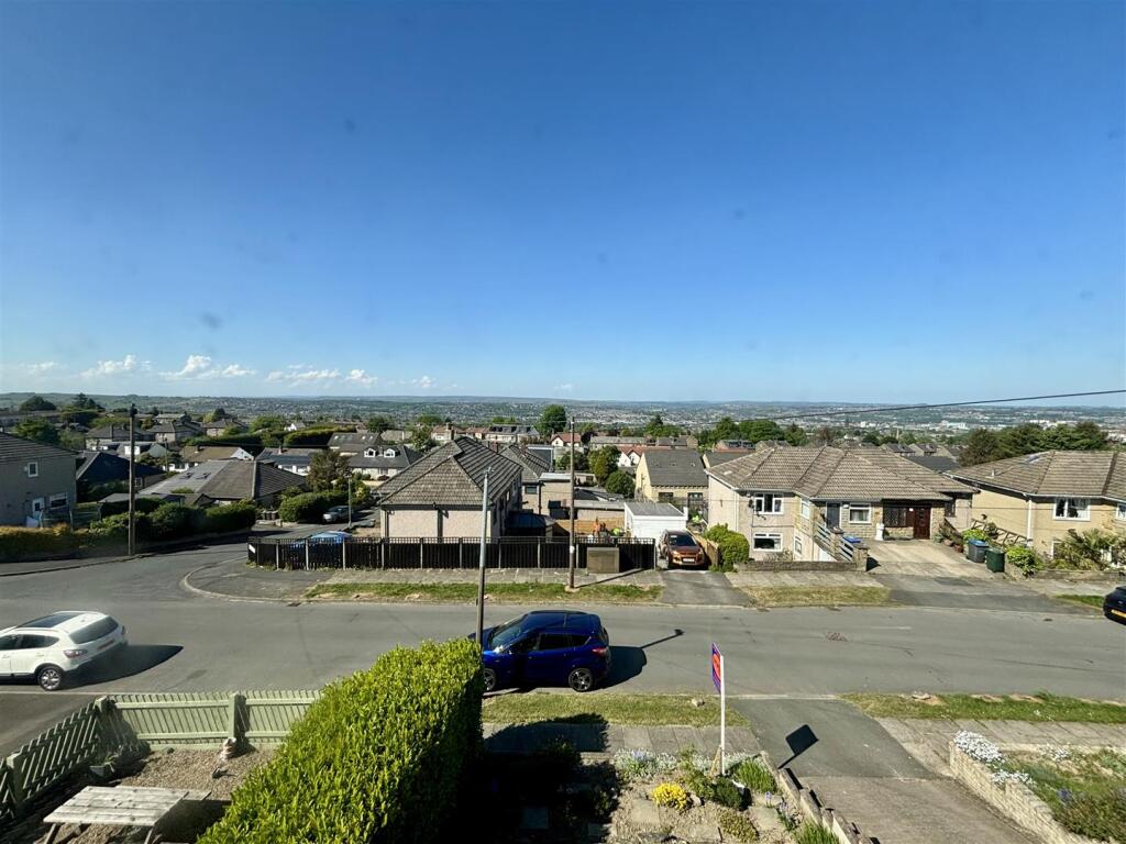 Additional image 25 of Ascot Drive, Bradford 7