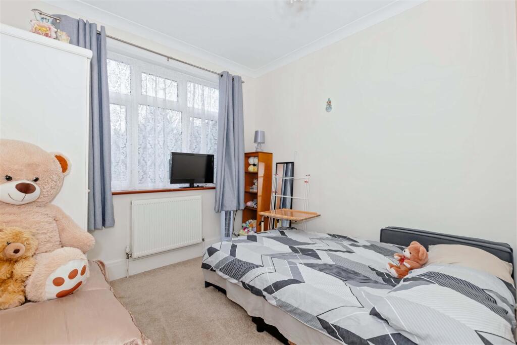 Additional image 19 of Grand Avenue, Worthing