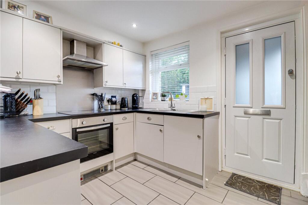 Additional image 19 of Chiswell Green Lane, St. Albans, Hertfordshire, AL2