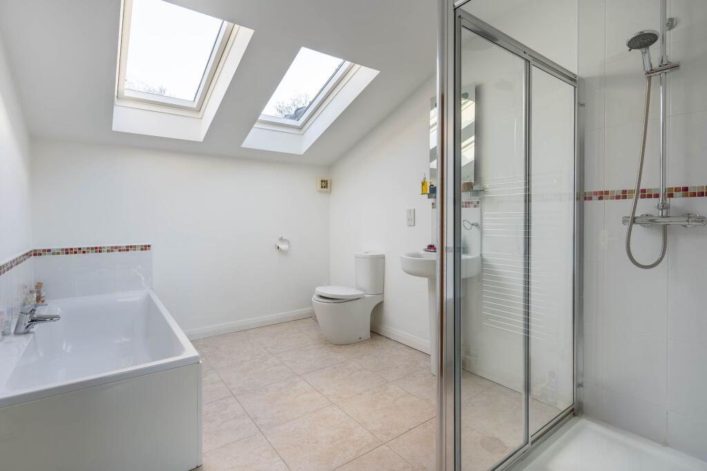 Additional image 23 of Denehurst Close, Barnt Green, B45