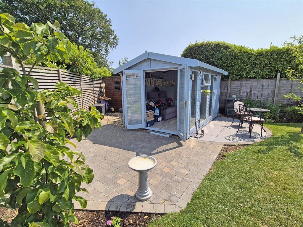 Additional image 23 of Barton Court Avenue, Barton on Sea, New Milton, Hampshire, BH25