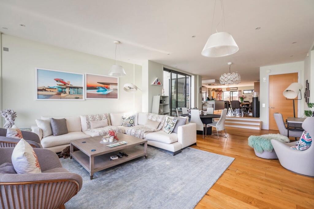 Additional image 9 of Rhode House, The Horseshoe, Sandbanks, Poole, BH13 7RW