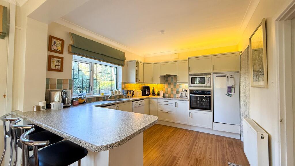 Additional image 4 of Newton Road, Canford Cliffs