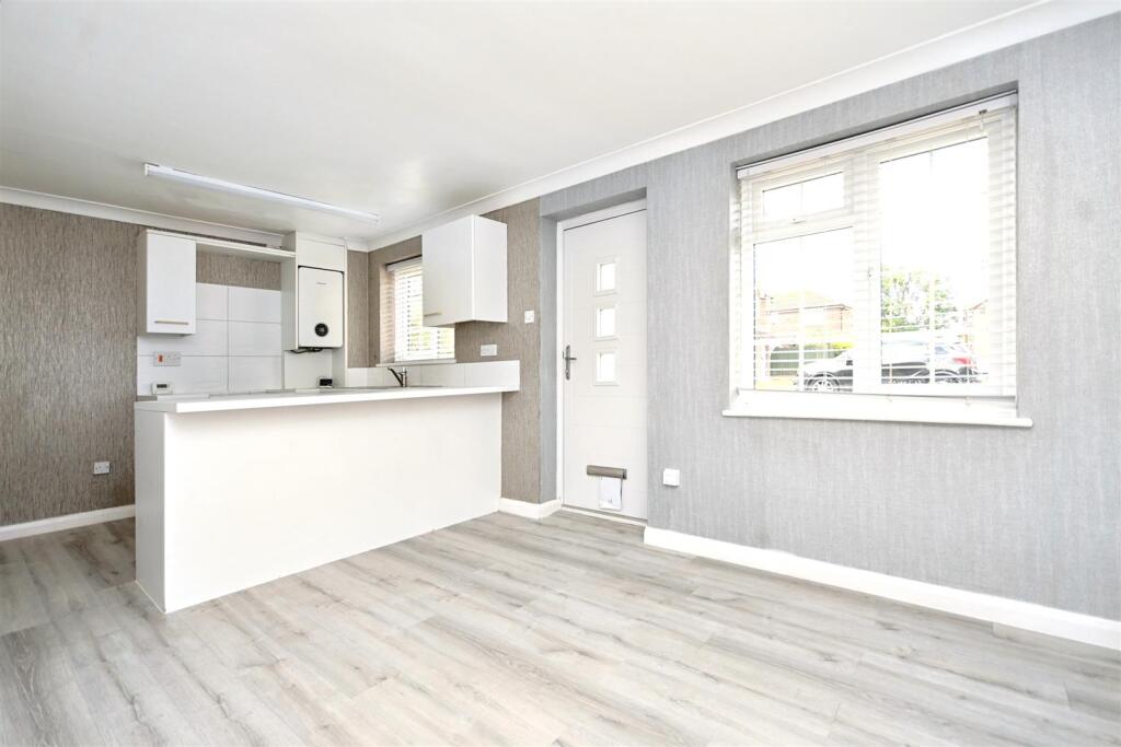 Additional image 5 of Snowdon Close, Eastbourne