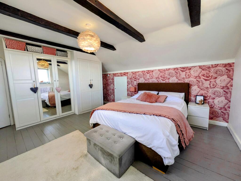 Additional image 12 of Fairway Walk, Bradford, BD7