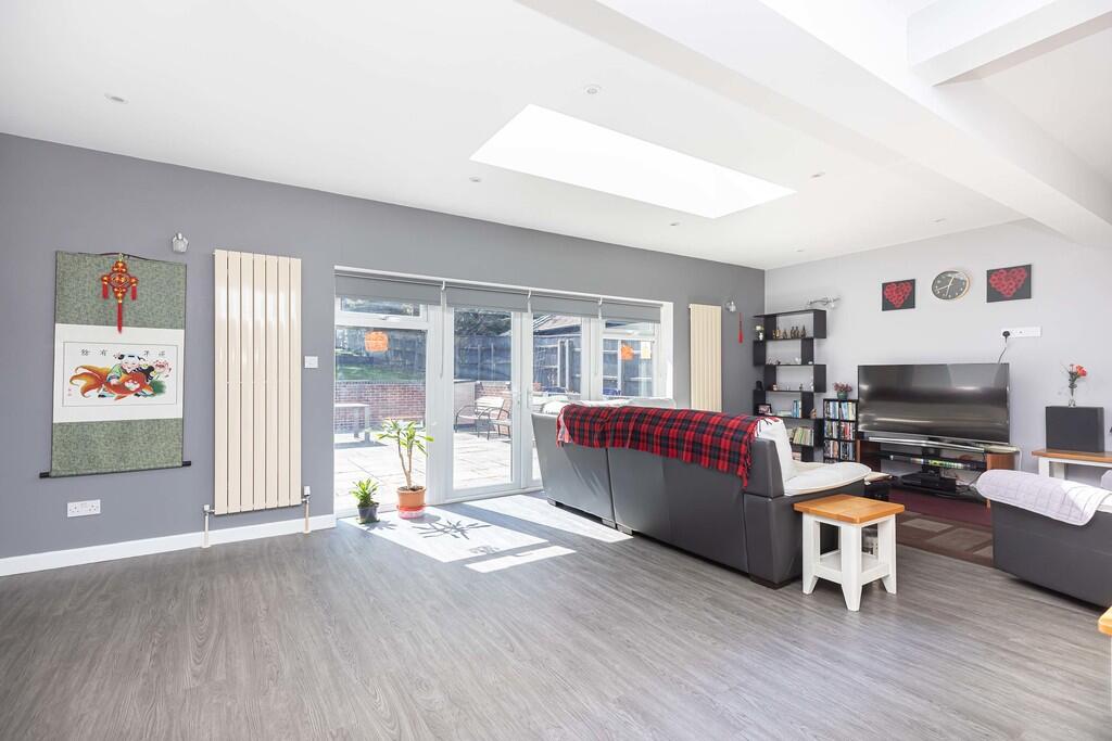 Additional image 3 of Queens Park Avenue, Bournemouth