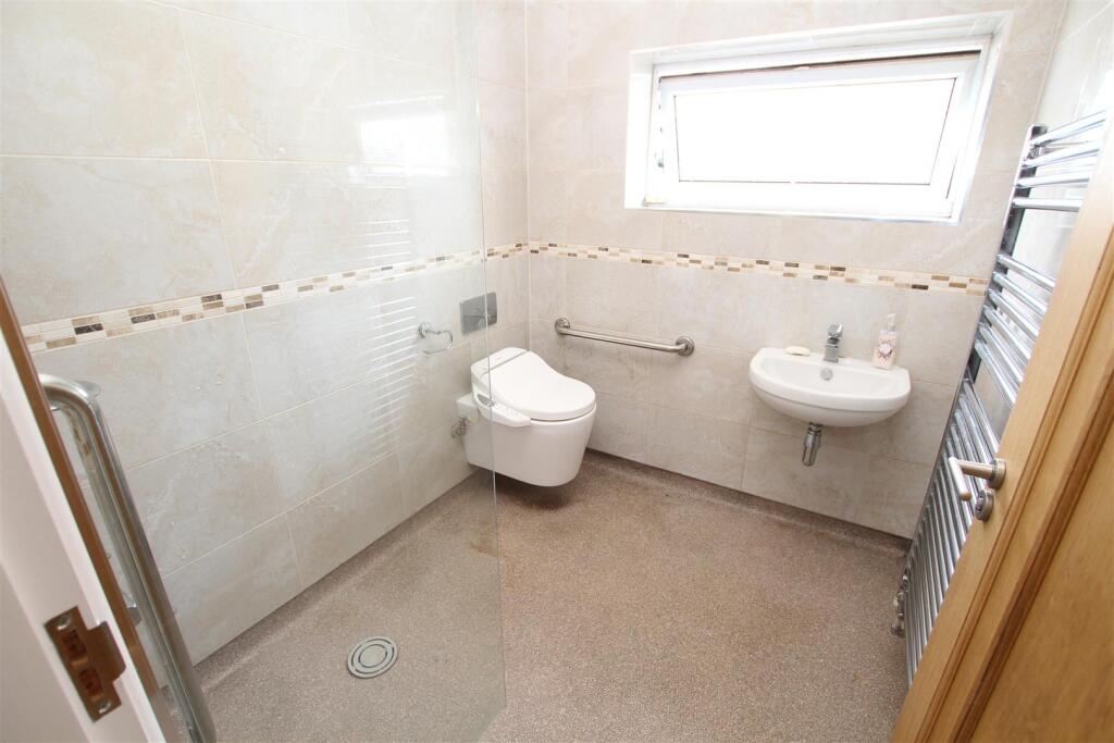 Additional image 10 of Kings Road, Wrose