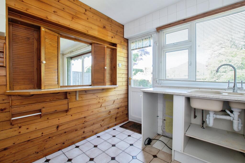 Additional image 9 of Victoria Gardens, Ferndown