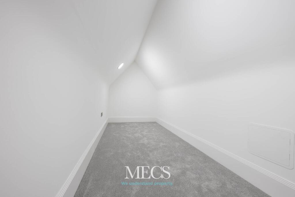 Additional image 15 of Willow Gardens, Lea Green Lane, Wythall, Birmingham, Worcestershire, B47 6AZ