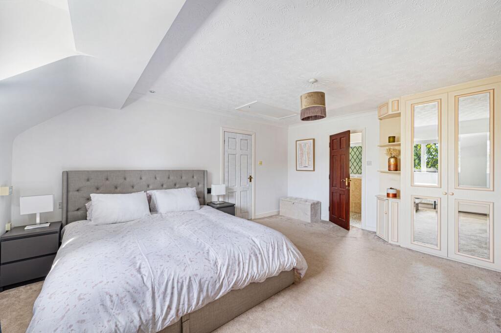 Additional image 24 of Vale Coppice, Ramsbottom, BL0 9 | Impressive 5-Bedroom Detached with Open-Plan Kitchen, Private Garden & Garage