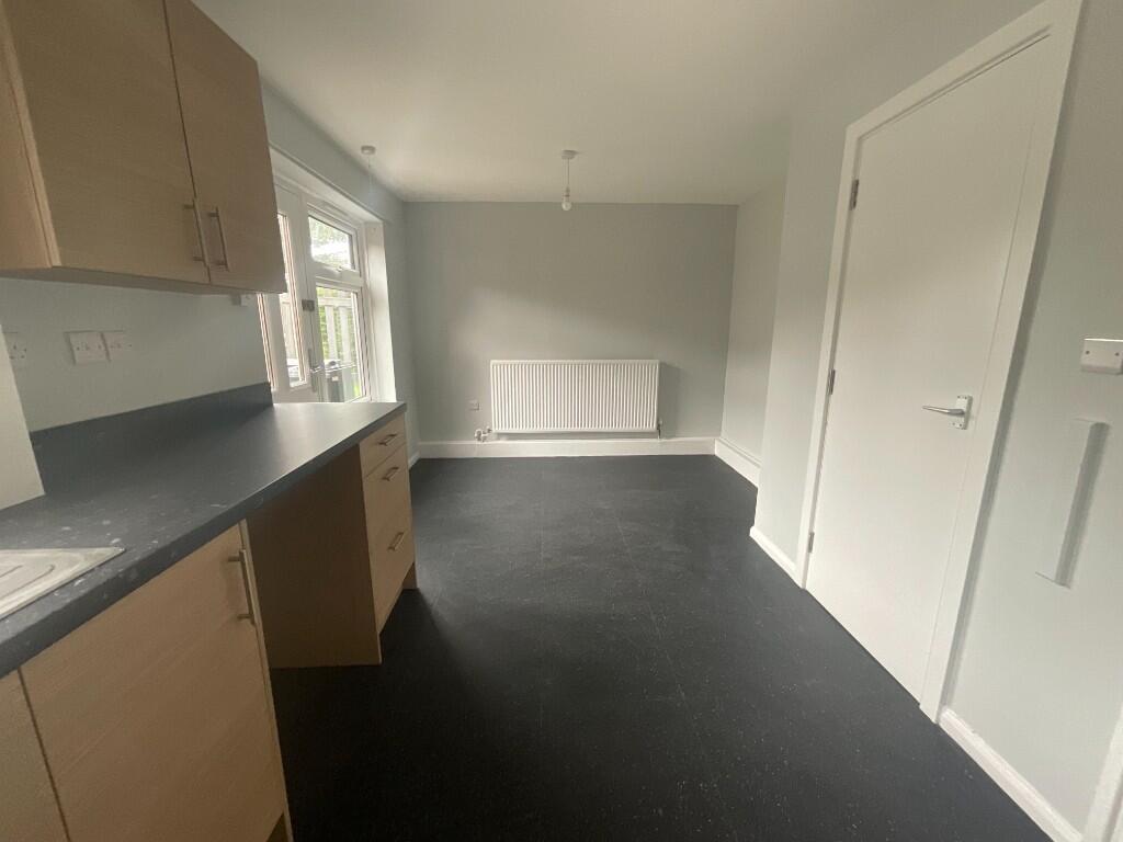 Additional image 17 of Three Bedroom, End Terrace House, Broadfield Close, Bradford, West Yorkshire, BD4