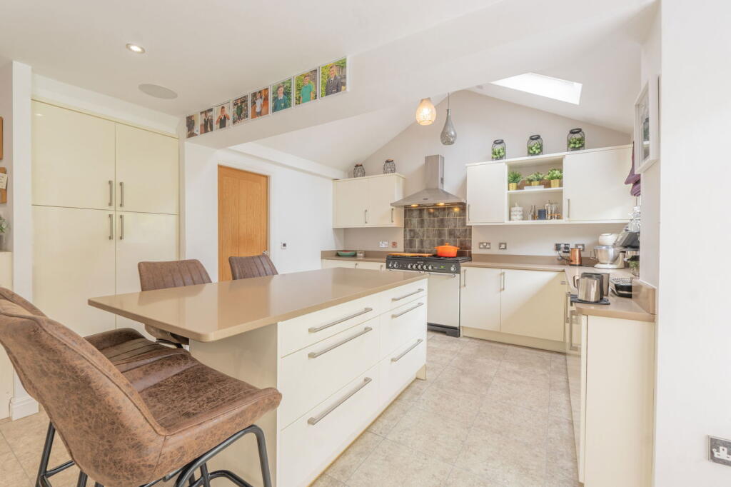 Additional image 13 of Glanville Drive, Sutton Coldfield, B75 5HW