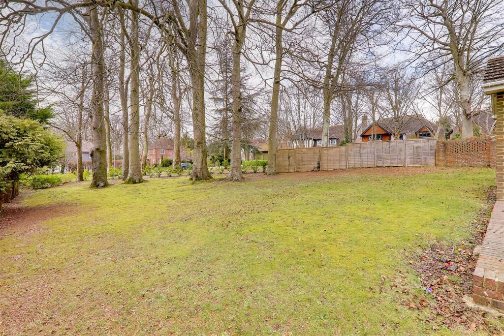 Additional image 35 of Longlands, Worthing