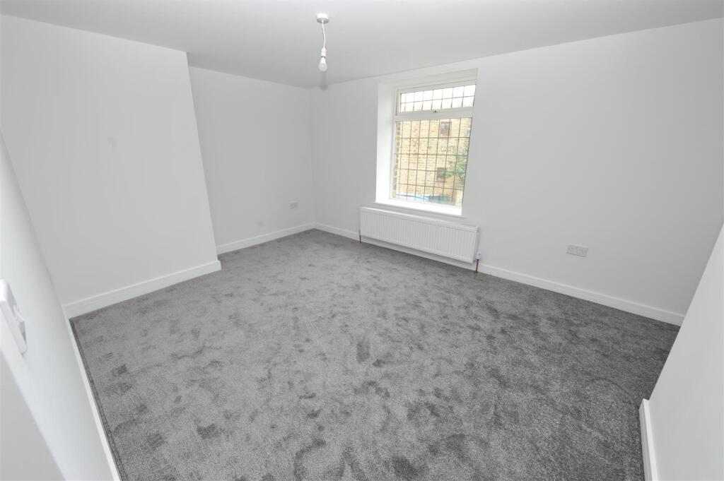 Additional image 9 of Leeds Road, Eccleshill