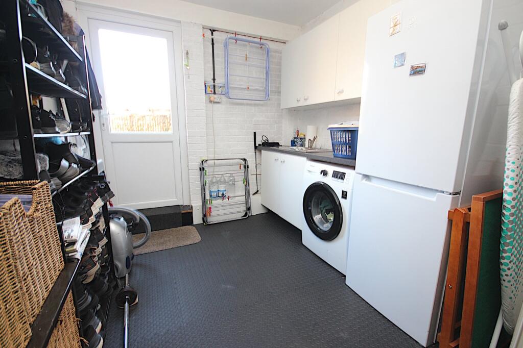 Additional image 20 of Twin Oaks Close, Broadstone, Dorset, BH18