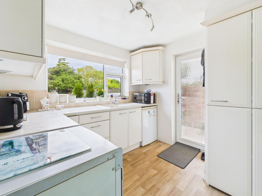 Additional image 7 of Chesswood Road, Worthing, BN11 2AG