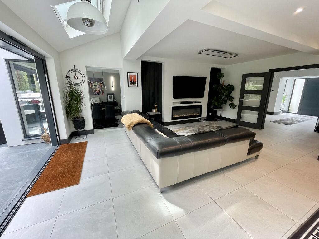 Additional image 11 of Ashwood Drive, Broadstone