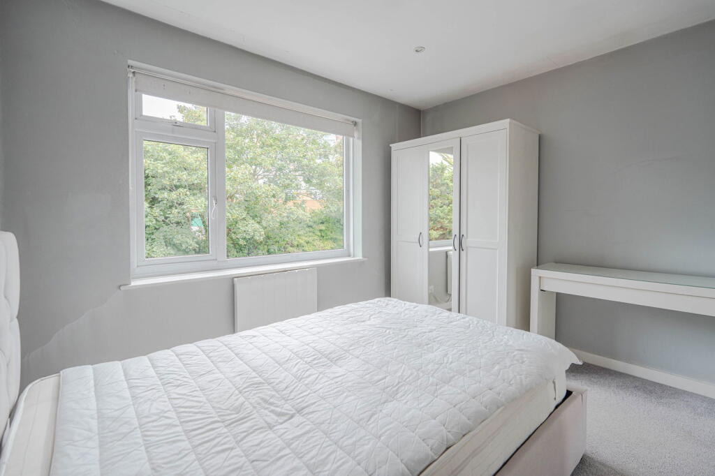 Additional image 9 of Sea Road, Boscombe Spa, Bournemouth, Dorset, BH5 1BE