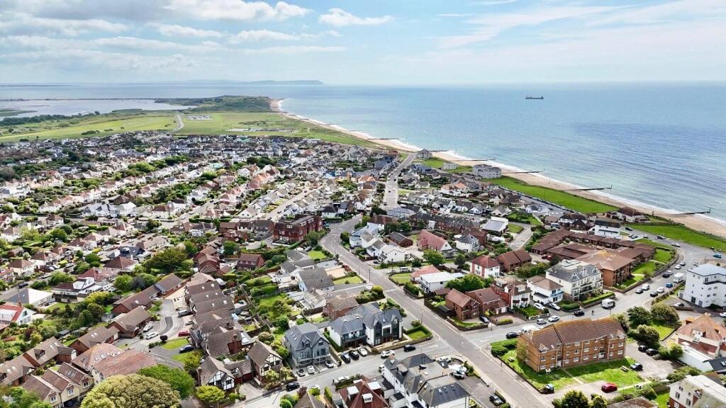 Additional image 32 of Monterey, 8 Warren Edge Road, BH6