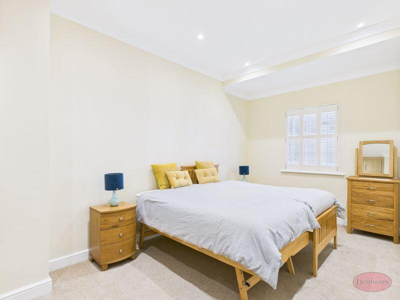 Additional image 8 of Town Centre