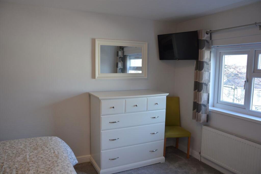 Additional image 31 of F13 Louis Court, B67