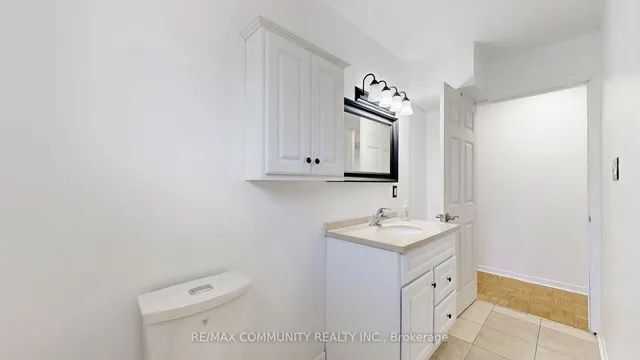 Additional image 30 of 7 Gemshaw Cres