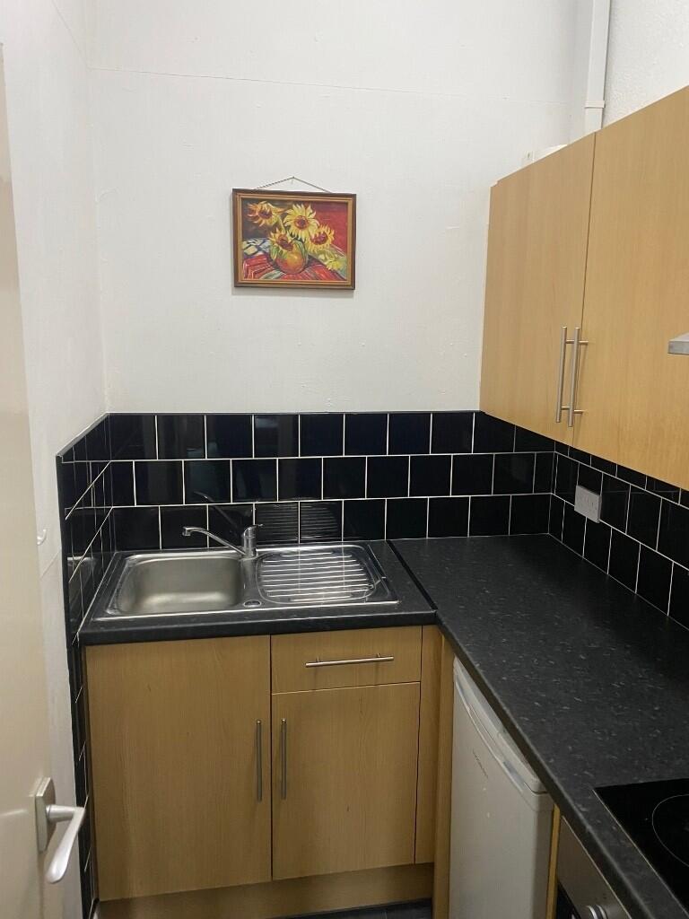 Additional image 6 of Knyveton Road, Bournemouth, Dorset, BH1