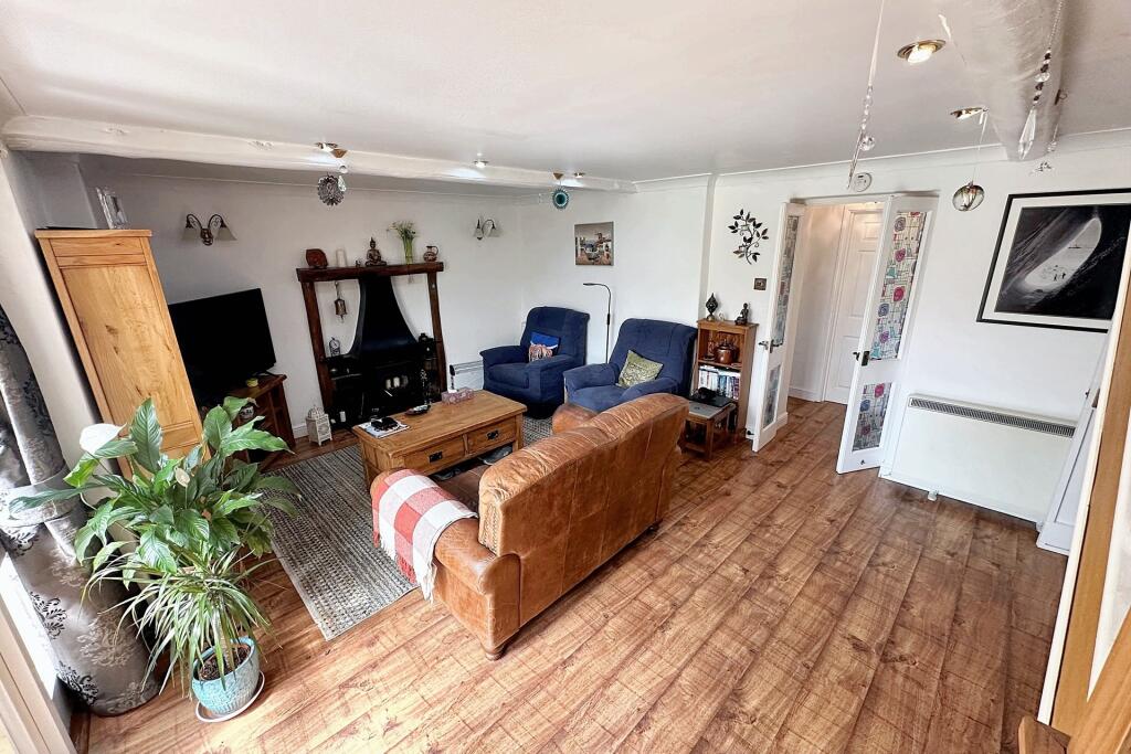 Additional image 7 of Verwood