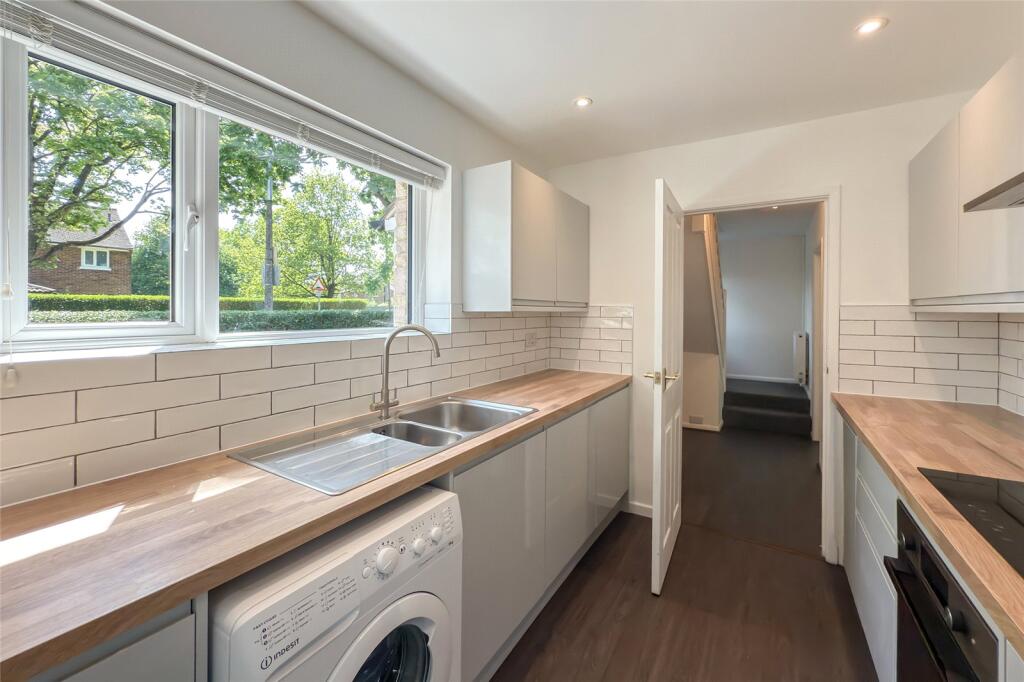 Additional image 2 of Cavan Drive, St. Albans, Hertfordshire, AL3