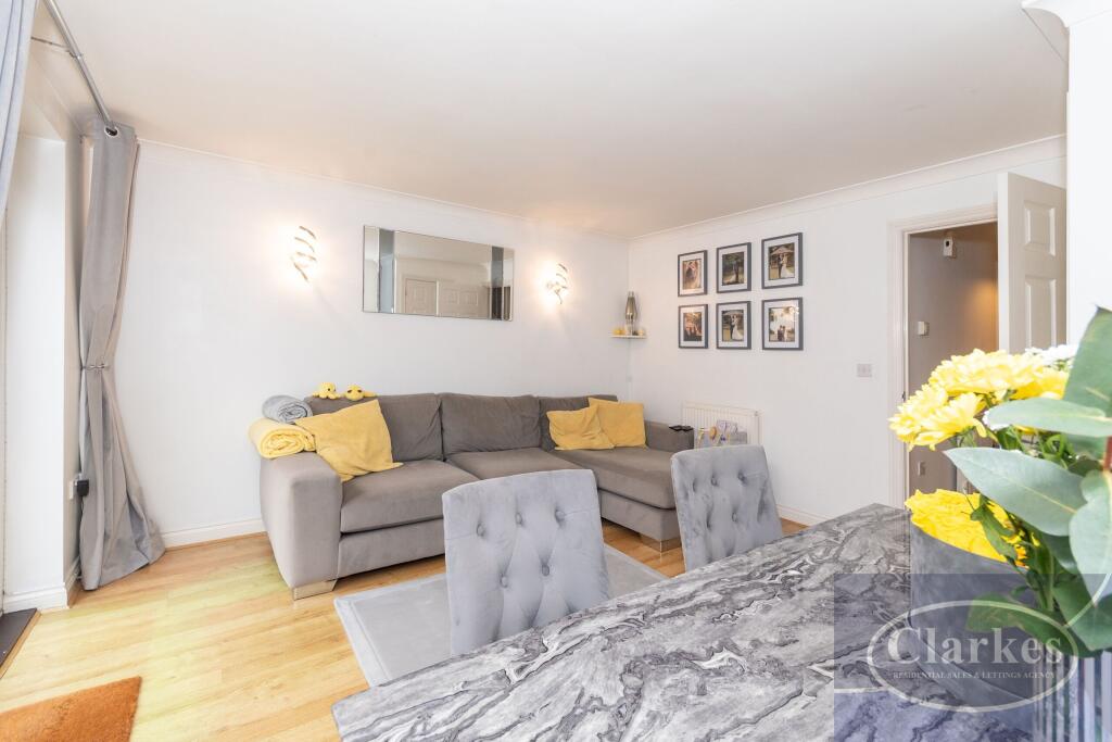 Additional image 10 of MODERN HOUSE Cracklewood Close, Ferndown