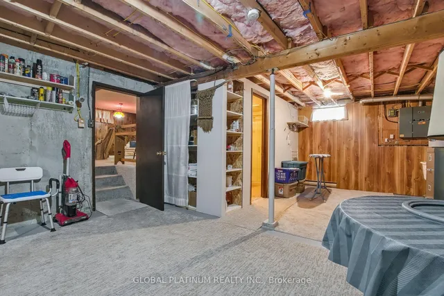 Additional image 22 of 105 Silverspring Cres