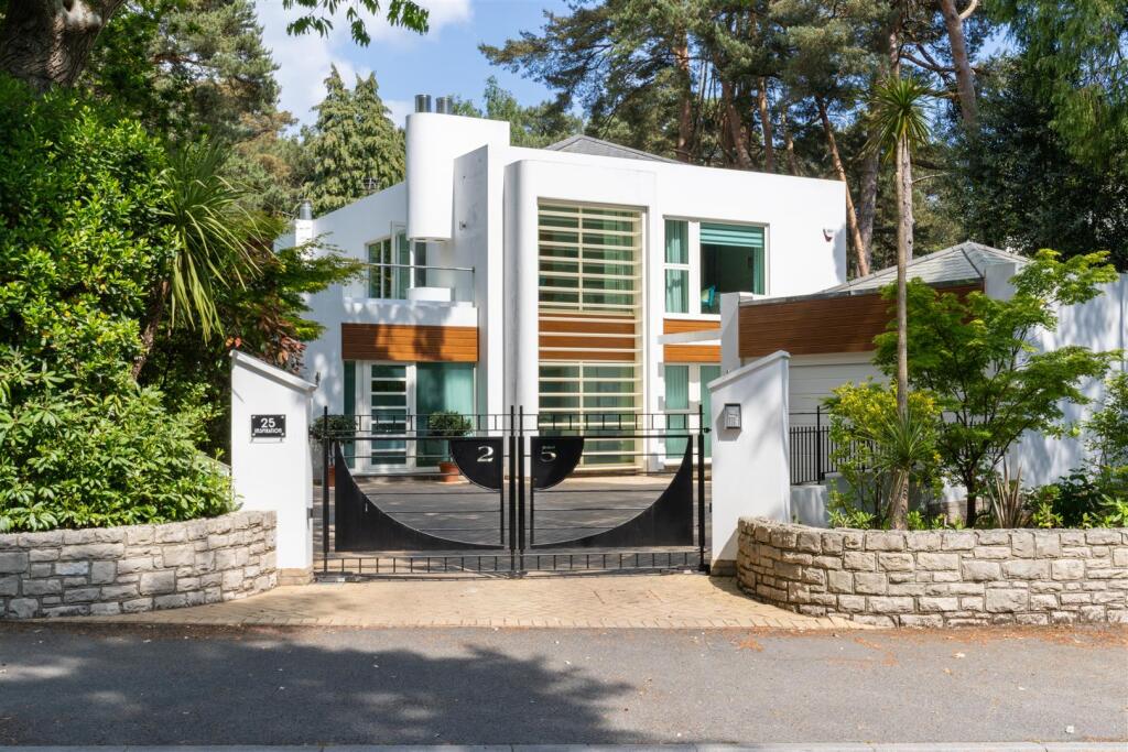 Additional image 21 of Western Avenue, Branksome Park