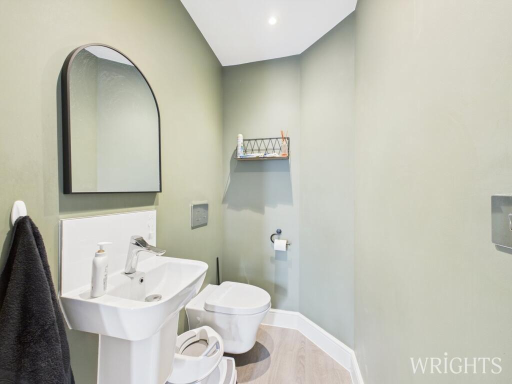 Additional image 9 of Hall Grove, Welwyn Garden City, AL7