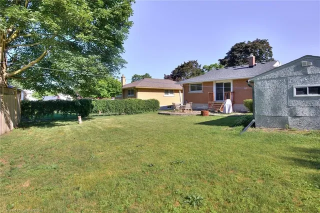 Additional image 21 of 71 Broadmoor Ave