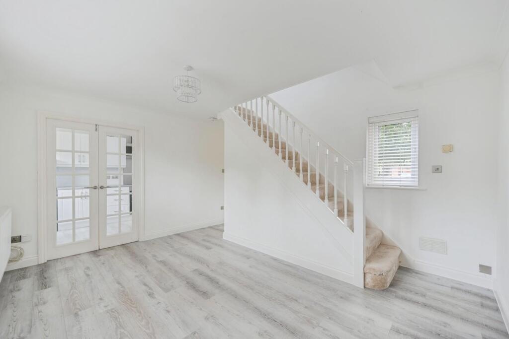 Additional image 2 of Somerset Close, Tamworth