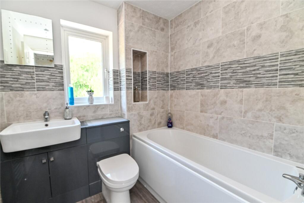 Additional image 19 of Velvet Lawn Road, New Milton, Hampshire, BH25