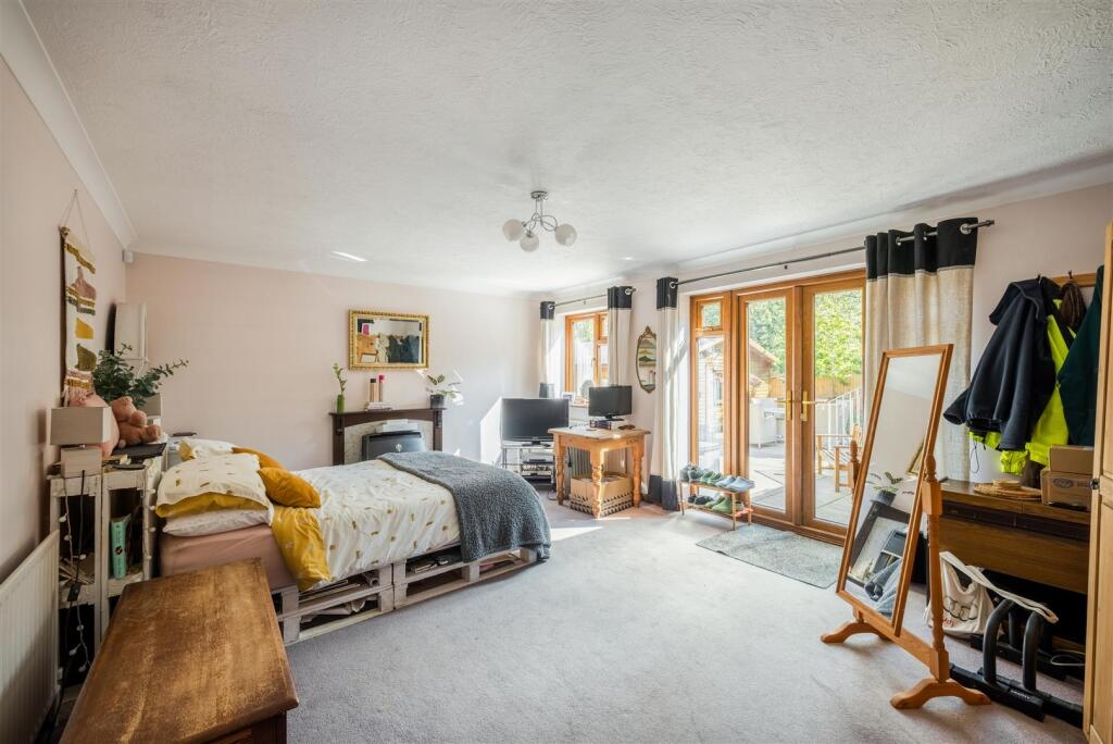 Additional image 8 of Highsted Park, Peacehaven