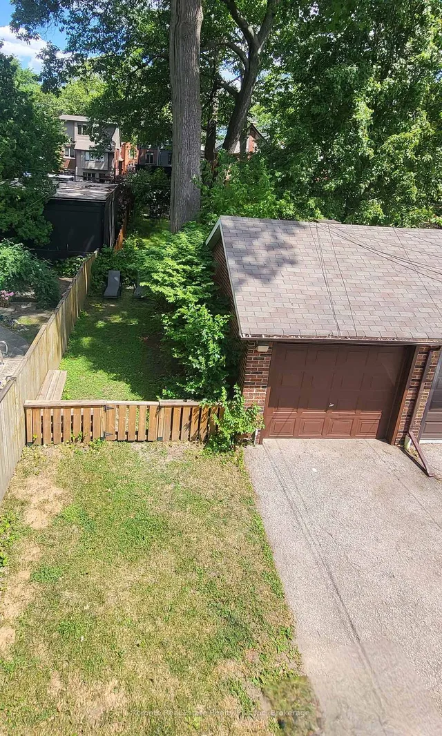 Additional image 28 of 133 Fairview Ave