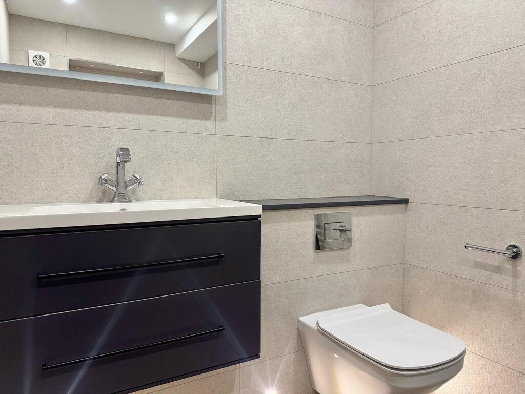 Additional image 16 of Carina Court, 137-139 Banks Road, Poole, BH13