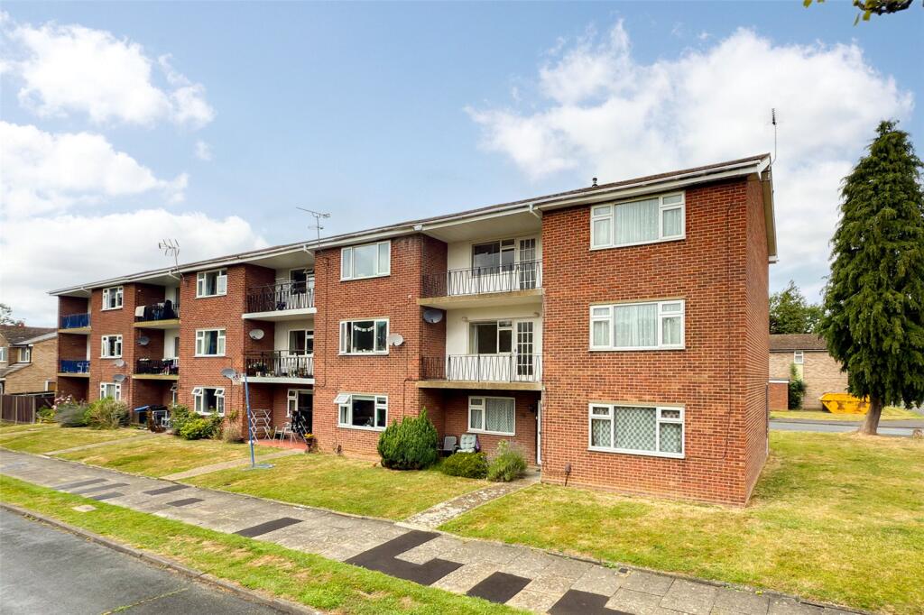 Additional image 14 of Rowan Close, St Albans, Herts, AL4