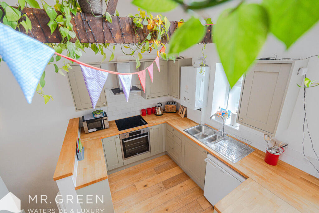 Additional image 20 of Parkwood Lane, Southbourne, Bournemouth, BH5 2BD