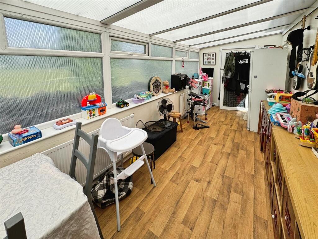 Additional image 4 of Cooper Lane, Bradford